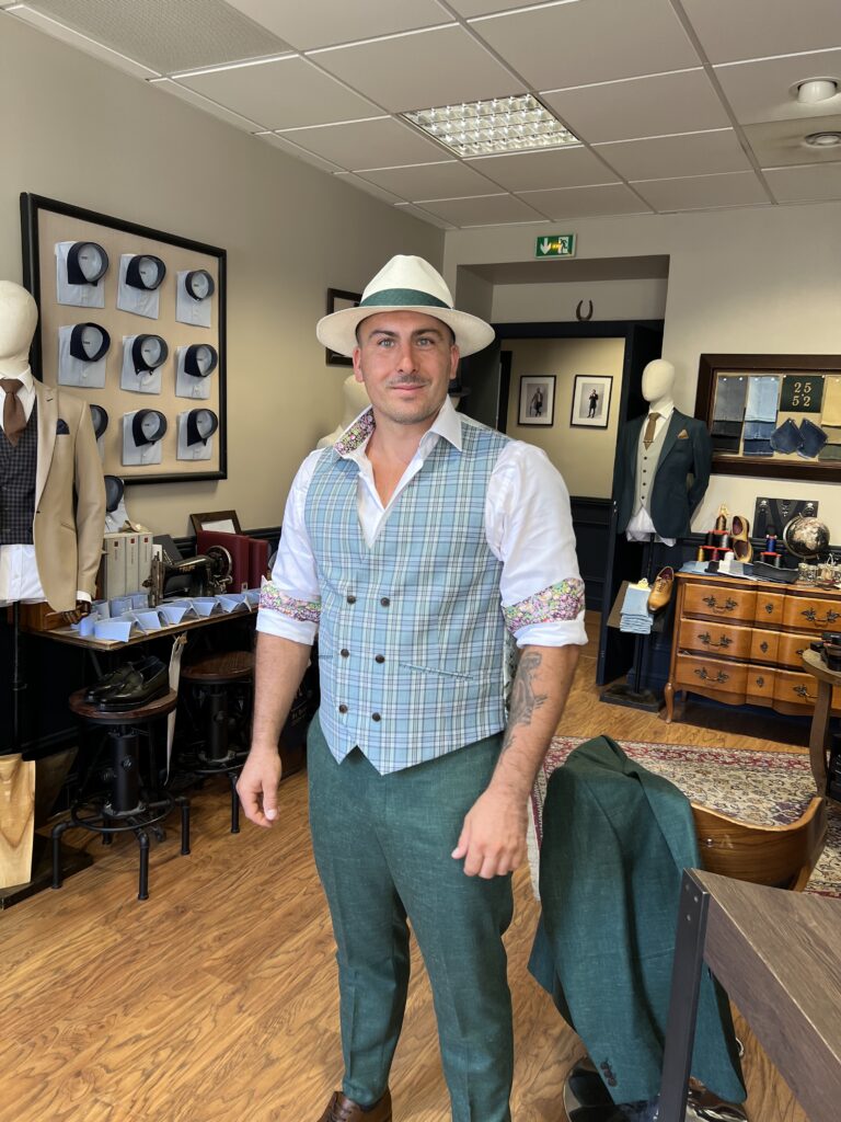 Gilet 3x3 prince de galles Vert pantalon vert et chapeau